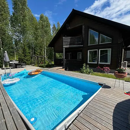 Omakotitalo Detached House Шале *